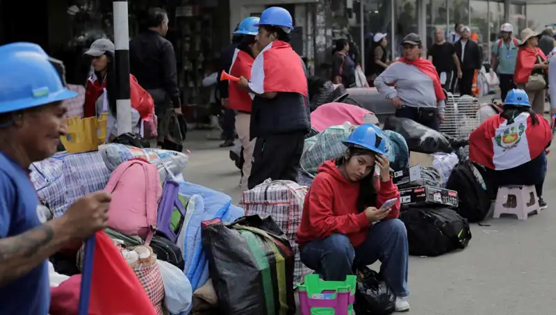 Peru'daki Madenciler Sokaklara Döküldü: Protesto ve Talepler Neler?