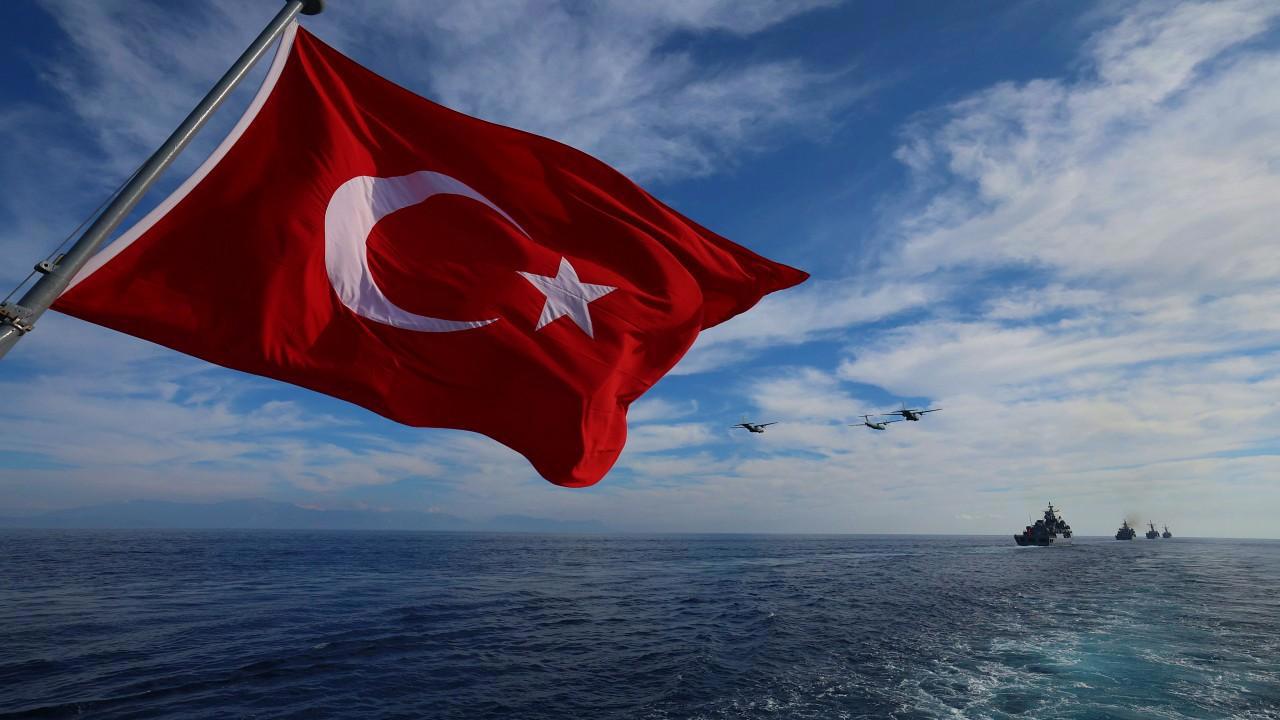 Türkler Avrupa'yı Gemide Geçiyor!
