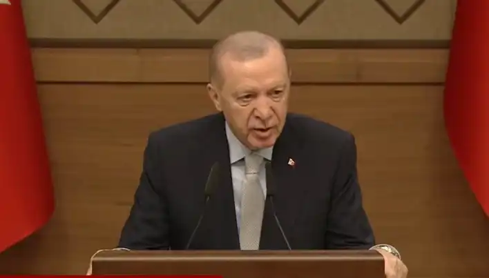 Cumhurbaşkanı Erdoğan: Provokatif Haberler Yapan Gazetecilere Sert Tepki Gösterdi