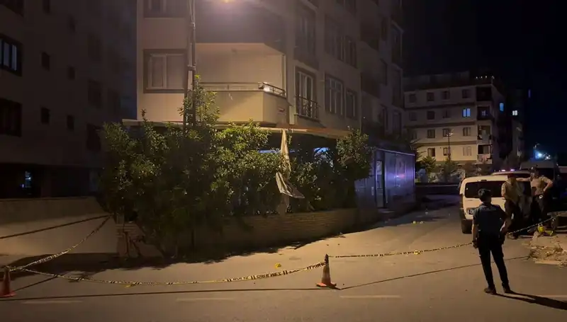 İstanbul'da Kafeye Yapılan Silahlı Saldırı: Ayrıntılar Ortaya Çıktı
