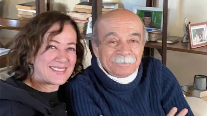 Bennu Yıldırımlar'dan Yürek Yakan Veda: Baba Acısıyla Sarsıldı