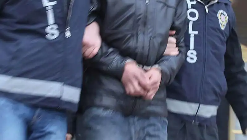 Konya'da Uygulanan Dolandırıcılık Operasyonu: 13 Kişi Gözaltına Alındı